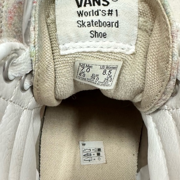 Vans Multicolor High-Top Sneakers - Picture 10 of 15